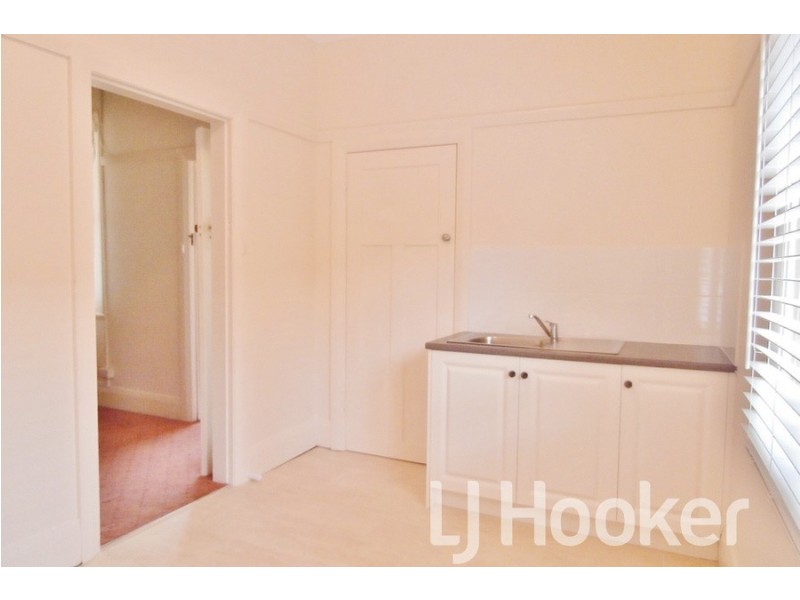 26 George Street, Bathurst NSW 2795