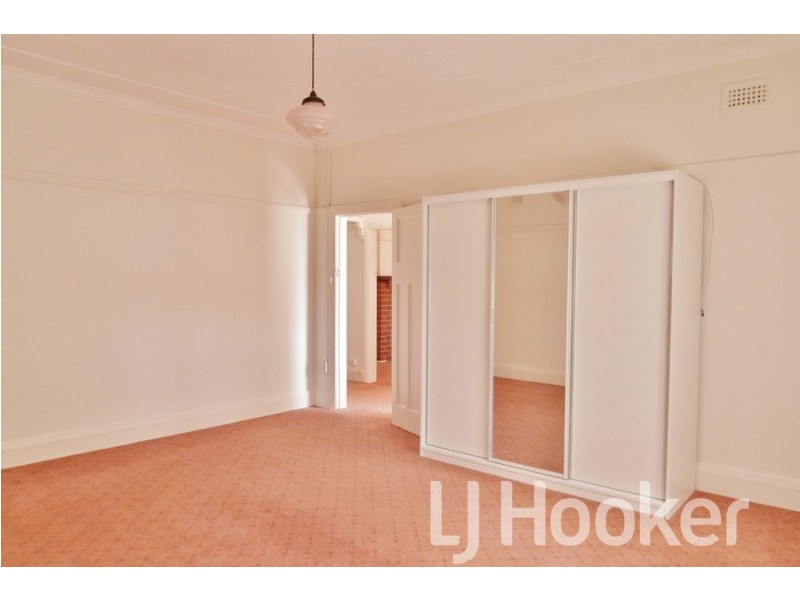 26 George Street, Bathurst NSW 2795