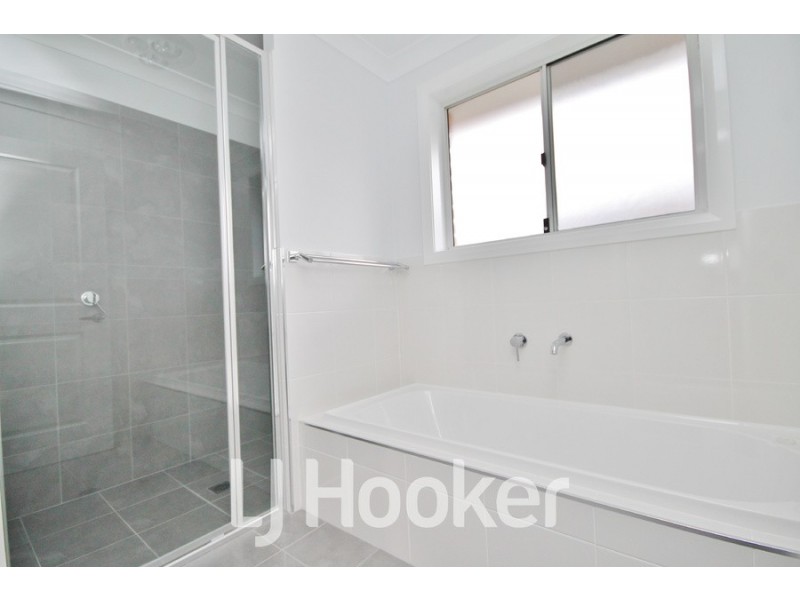 21 Cooper Crescent, Gormans Hill NSW 2795