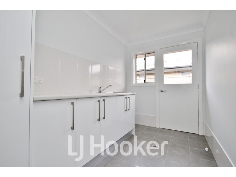 21 Cooper Crescent, Gormans Hill NSW 2795