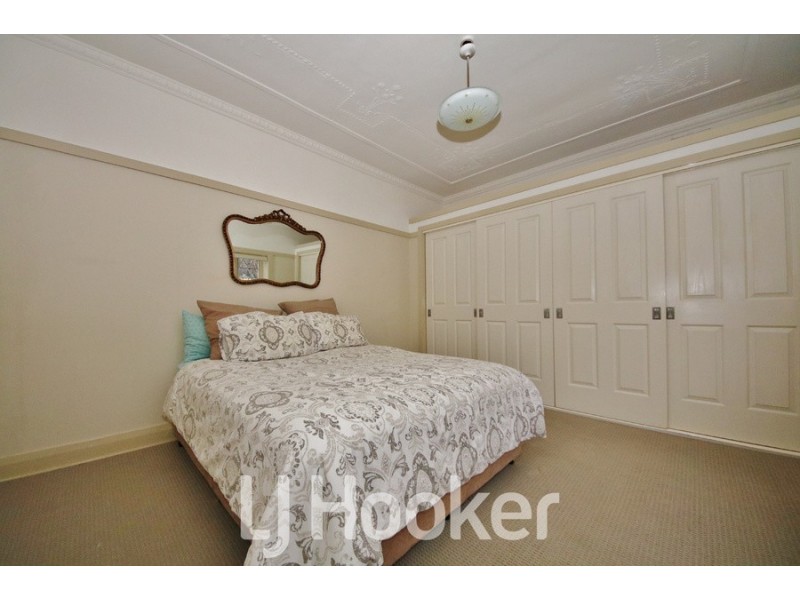 224 Peel Street, Bathurst NSW 2795