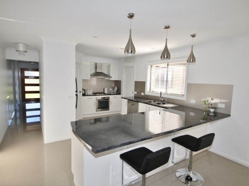 13 Coates Drive, Kelso NSW 2795