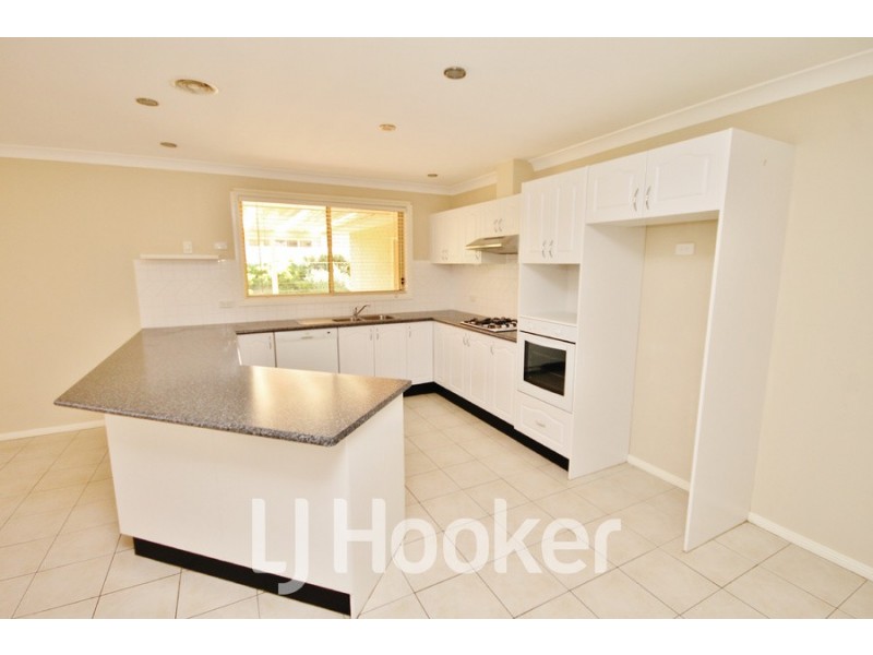 7 Douglas Court, Kelso NSW 2795