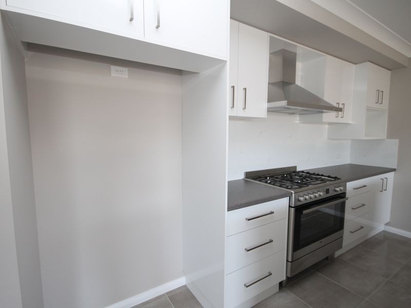 21 Amber Close, Kelso NSW 2795