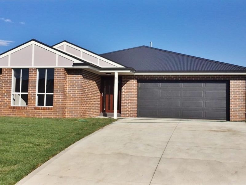 21 Amber Close, Kelso NSW 2795