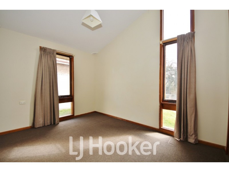 7 Ross Place, Bathurst NSW 2795