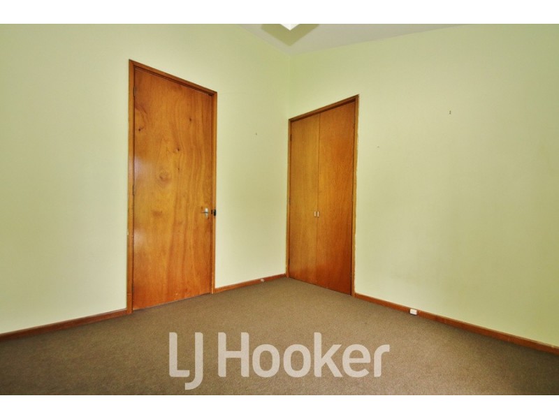 7 Ross Place, Bathurst NSW 2795