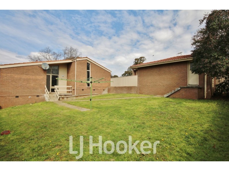 7 Ross Place, Bathurst NSW 2795