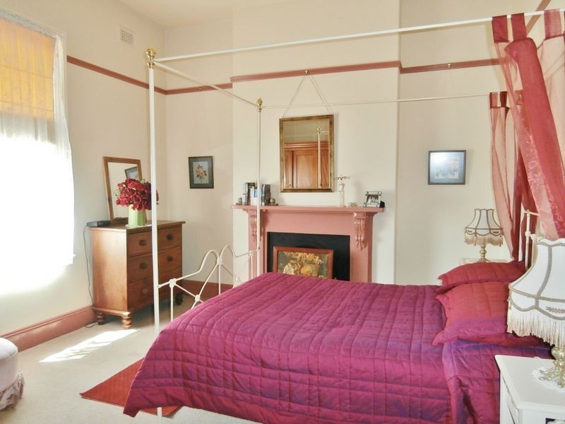 1/202 Russell Street, Bathurst NSW 2795