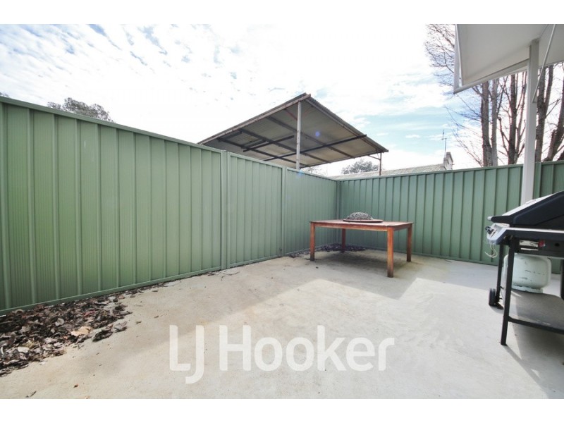 2/47 Stewart Street, Bathurst NSW 2795