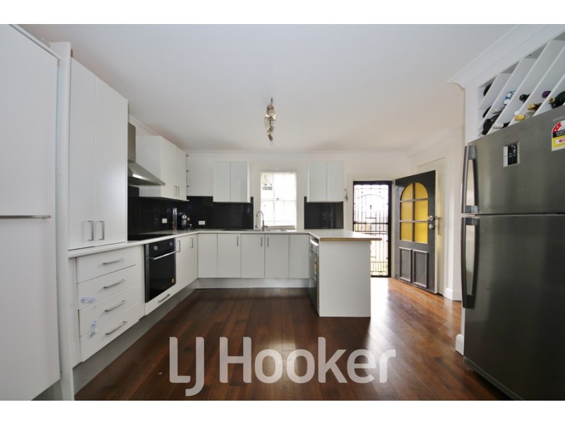 43 Brilliant Street, Bathurst NSW 2795