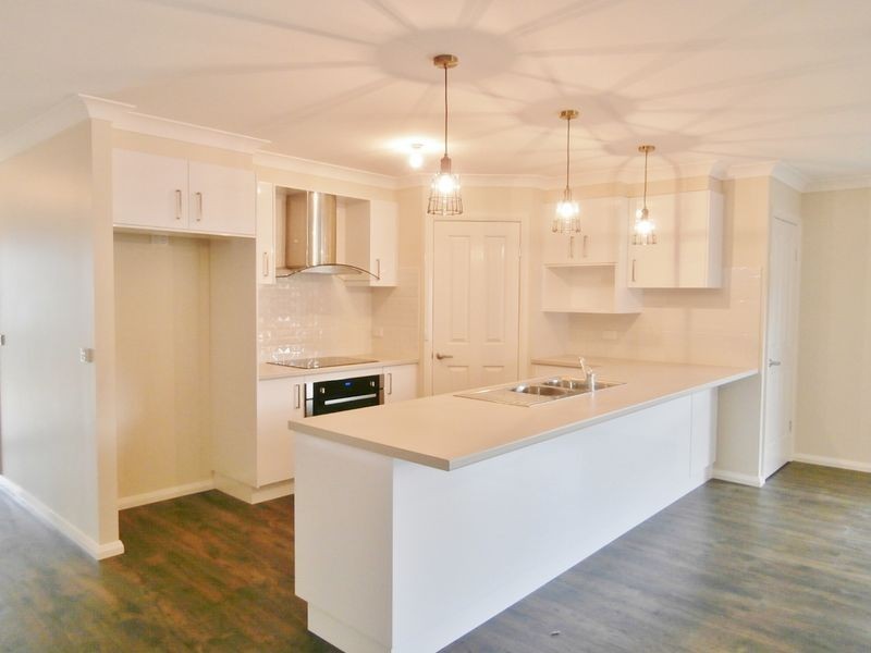 23 Parer Road, Bathurst NSW 2795