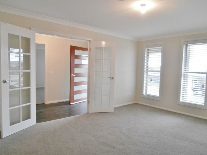 23 Parer Road, Bathurst NSW 2795