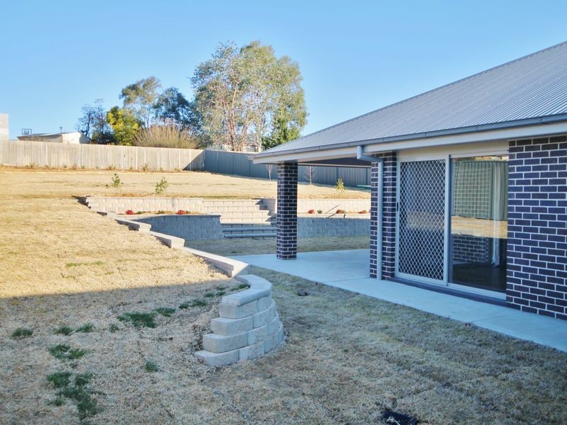 23 Parer Road, Bathurst NSW 2795