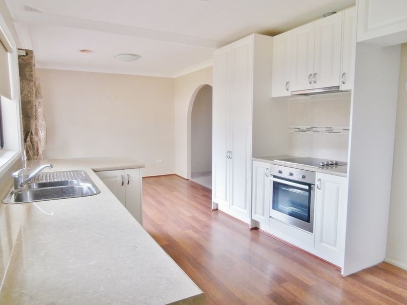 38 Osborne Avenue, Bathurst NSW 2795