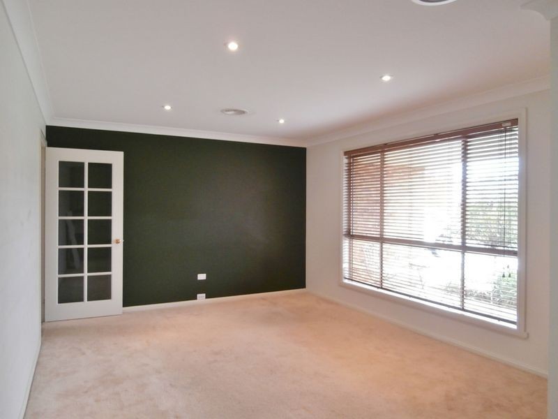 23 Roxburgh Drive, Kelso NSW 2795