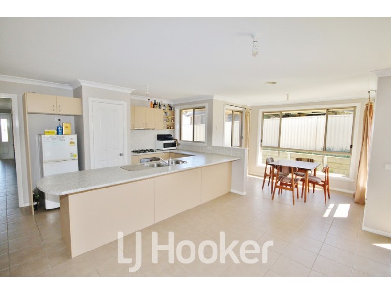 31 Sundown Drive, Kelso NSW 2795