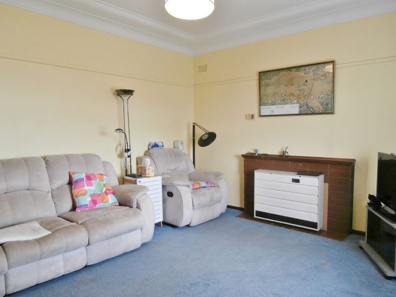 12 Hill Street, Bathurst NSW 2795