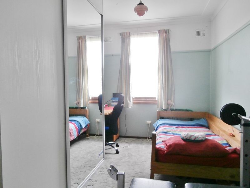 12 Hill Street, Bathurst NSW 2795