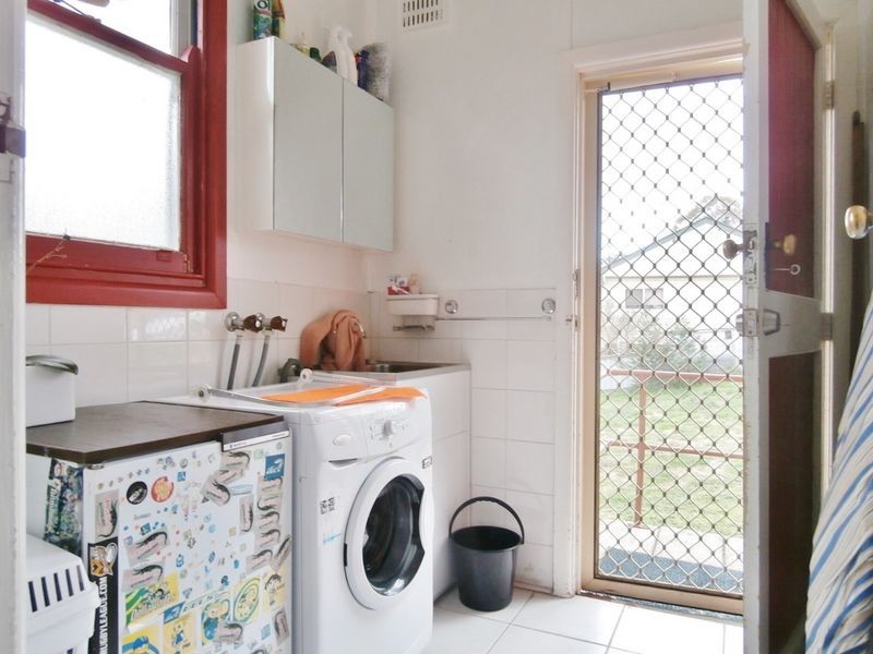 12 Hill Street, Bathurst NSW 2795