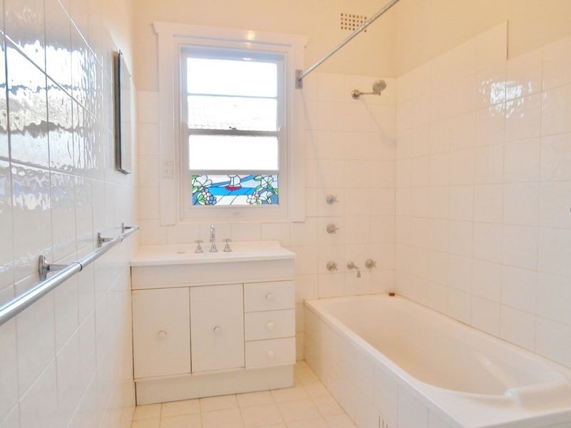 242 Rankin Street, Bathurst NSW 2795