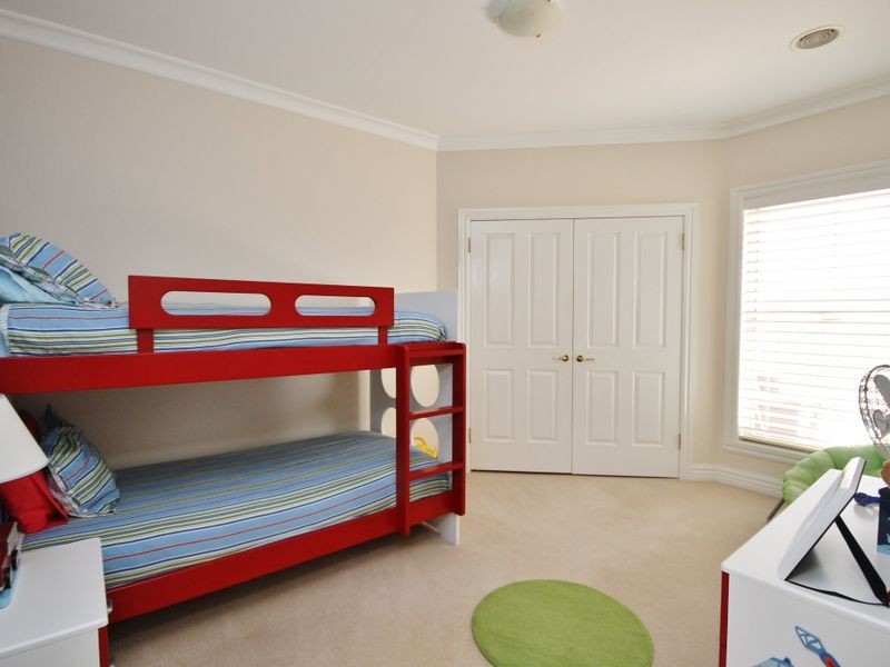 24 Cypress Crescent, Kelso NSW 2795