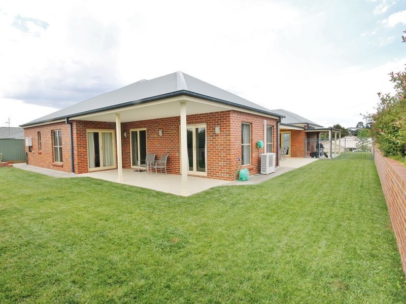 24 Cypress Crescent, Kelso NSW 2795