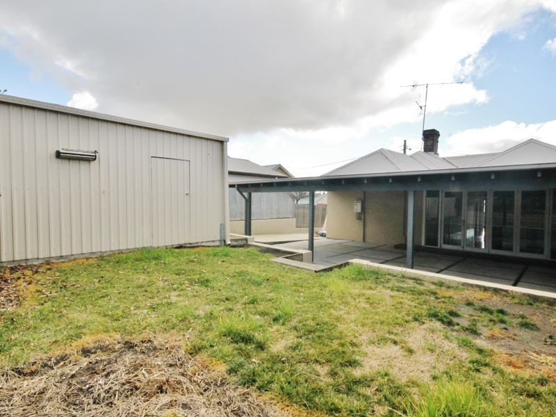 10 Park Street, Bathurst NSW 2795