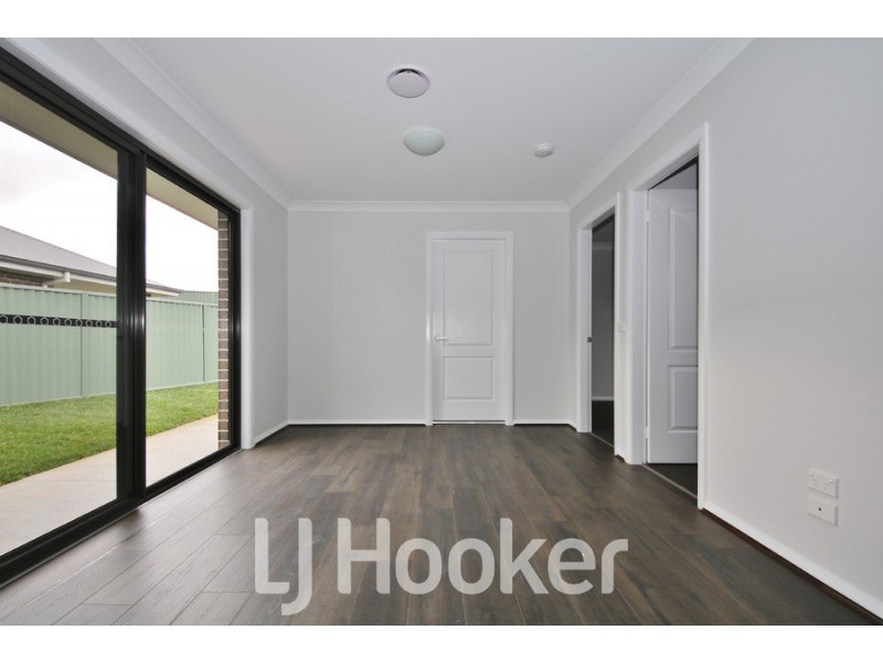 10A Grimes Street, Windradyne NSW 2795