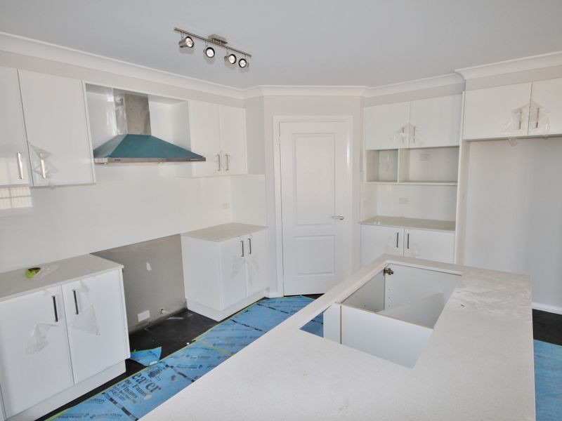 38 Mendel Drive, Kelso NSW 2795