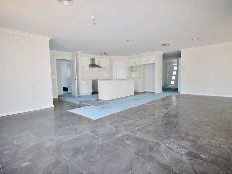 38 Mendel Drive, Kelso NSW 2795