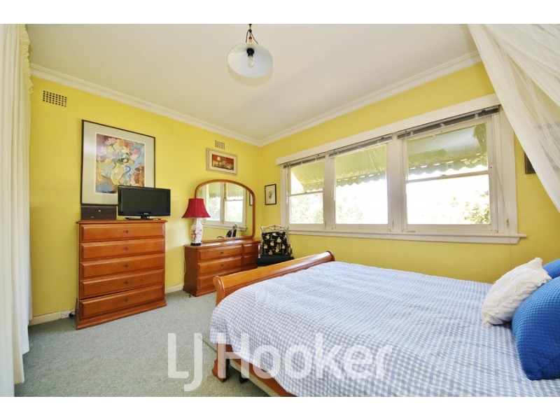 17 View Street, Kelso NSW 2795