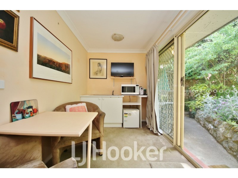 17 View Street, Kelso NSW 2795