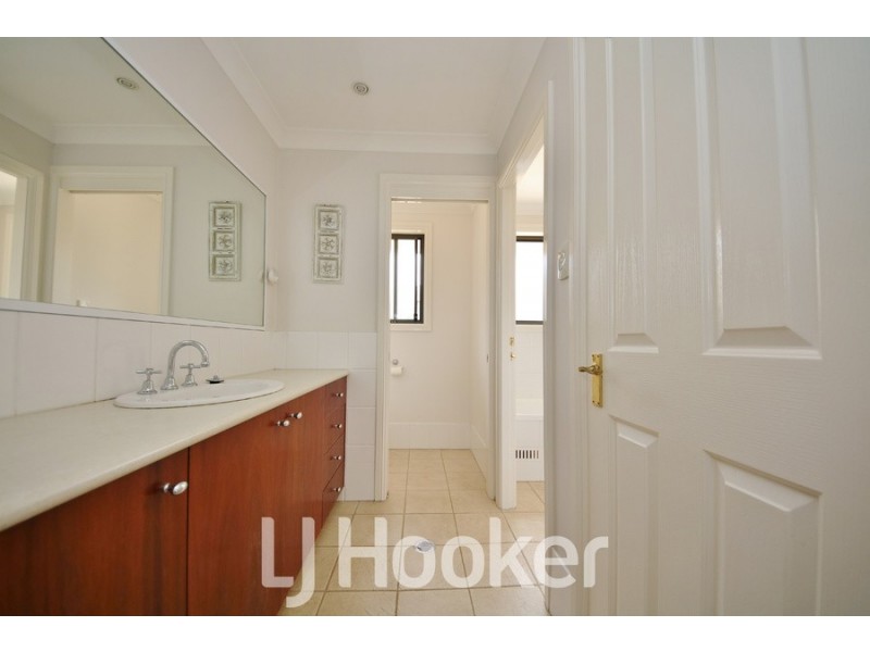 42 Country Way, Abercrombie NSW 2795