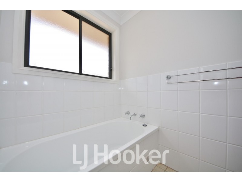 42 Country Way, Abercrombie NSW 2795