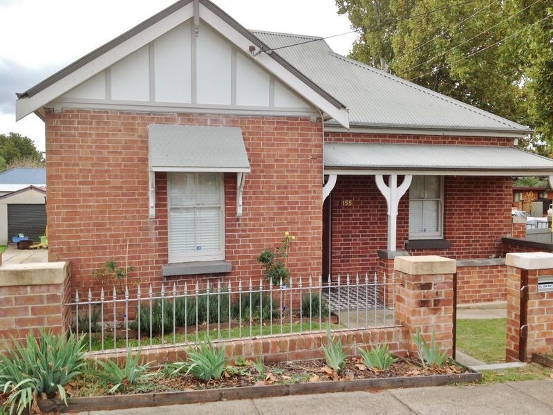 155 Russell Street, Bathurst NSW 2795