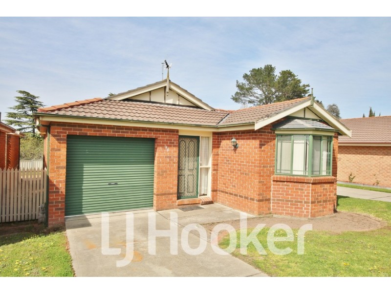 2/66 Bonnor Street, Kelso NSW 2795
