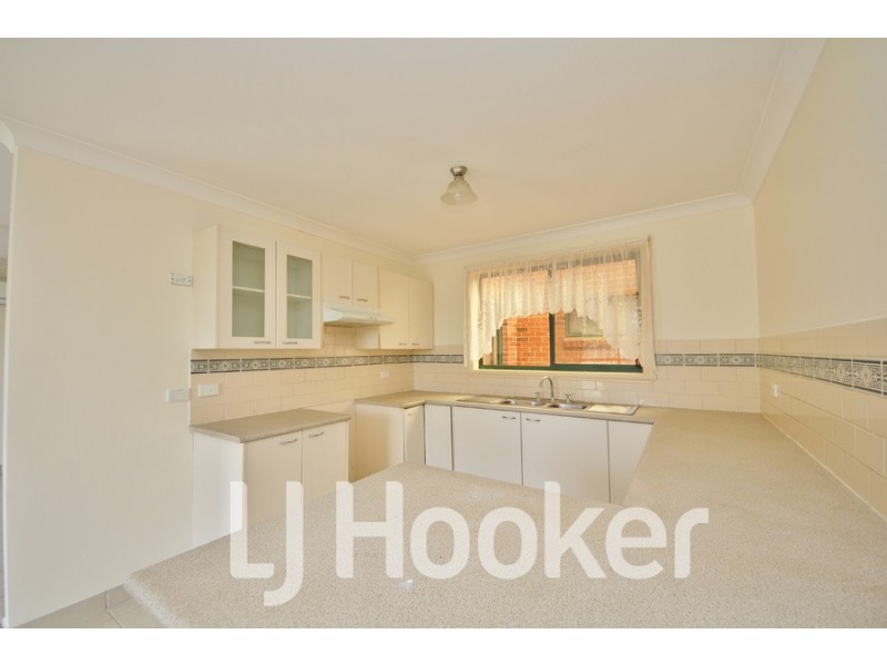 2/66 Bonnor Street, Kelso NSW 2795