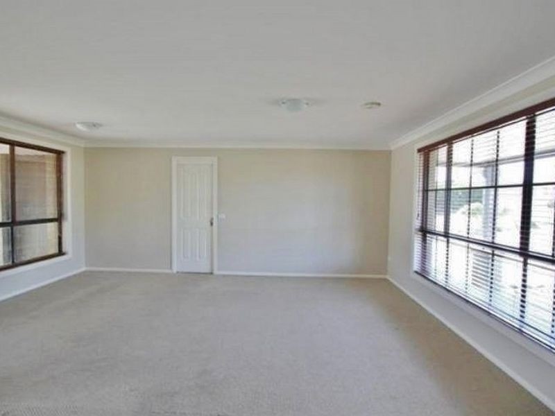 15 Howarth Street, Bathurst NSW 2795