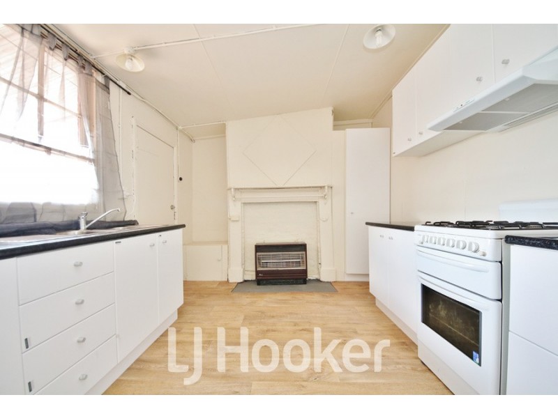 216 Havannah Street, Bathurst NSW 2795