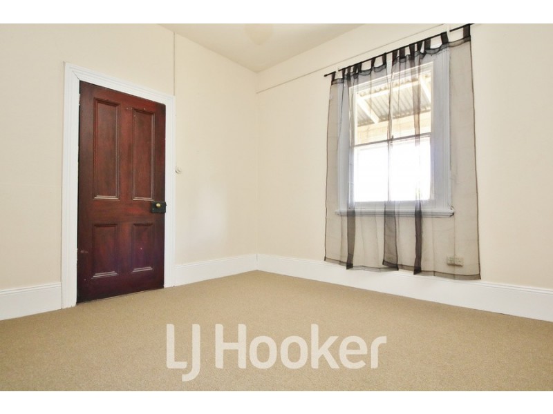 216 Havannah Street, Bathurst NSW 2795