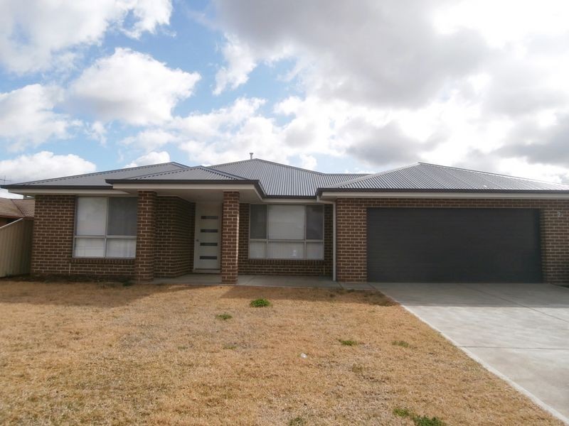 9A Wellington Street, Bathurst NSW 2795