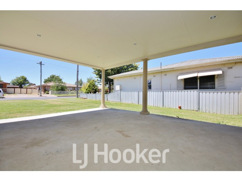 17 Park Street, Eglinton NSW 2795