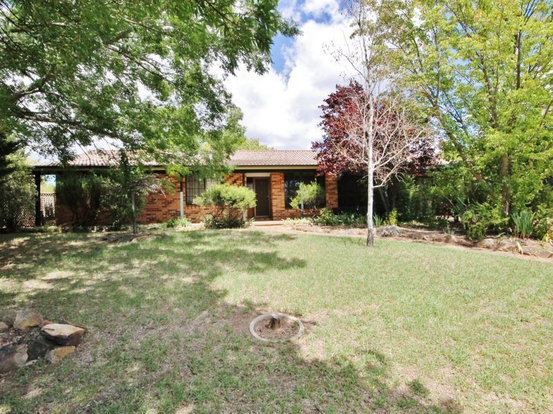 6 Bouffler Close, Kelso NSW 2795