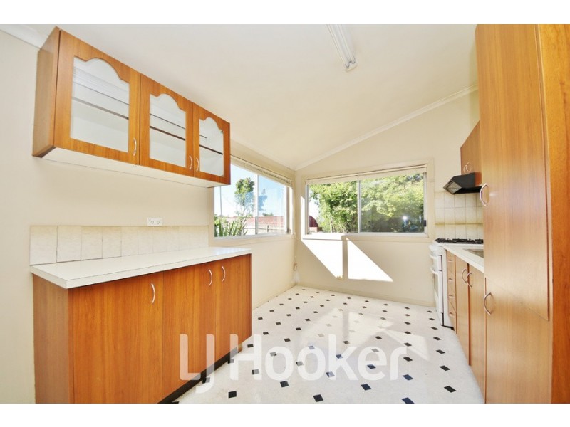 337 Stewart Street, Bathurst NSW 2795