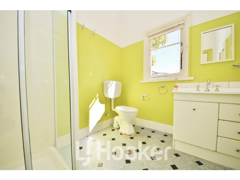 337 Stewart Street, Bathurst NSW 2795