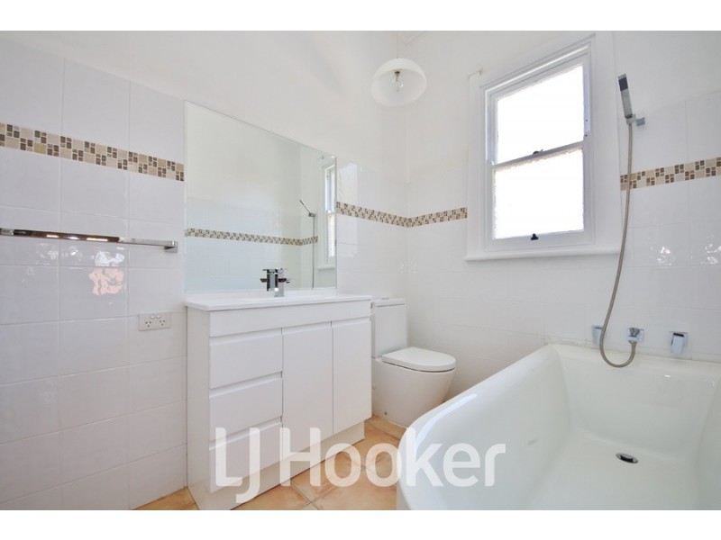 149 Durham Street, Bathurst NSW 2795