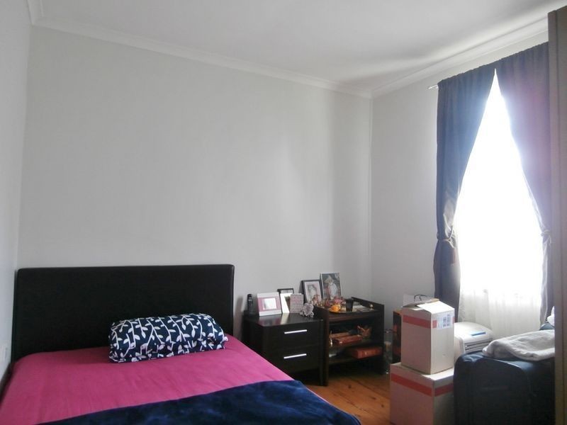 24 Fish Parade, Bathurst NSW 2795