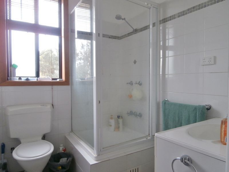 24 Fish Parade, Bathurst NSW 2795