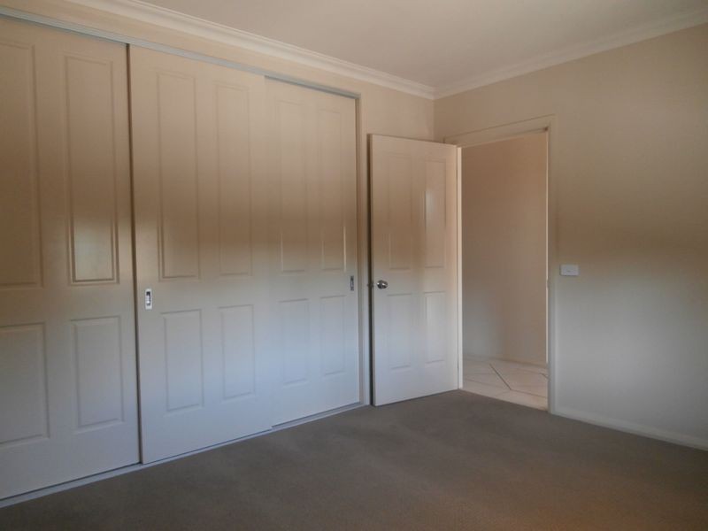 168A Lambert Street, Bathurst NSW 2795